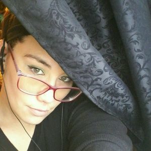 Meet your Posher, Shawnika